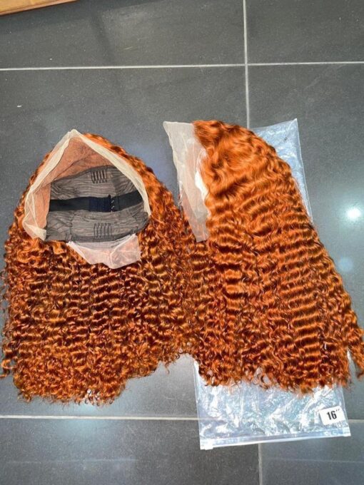 Water wave with full closure